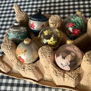 Vintage Holiday Glass Ornaments Set